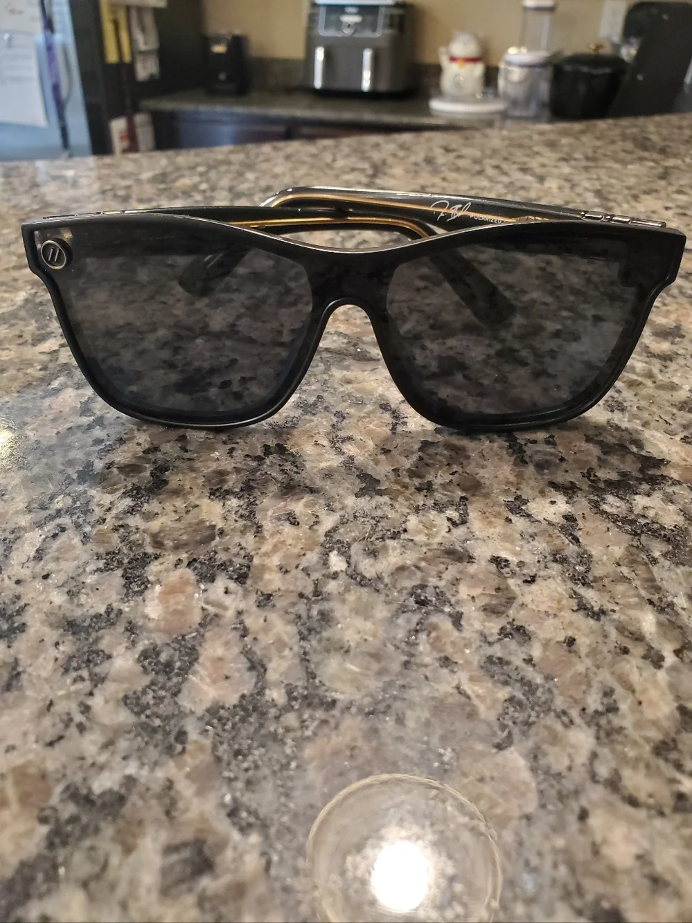 Blenders Prime Black Unisex Sunglasses Millenia DX Polarized We Coming